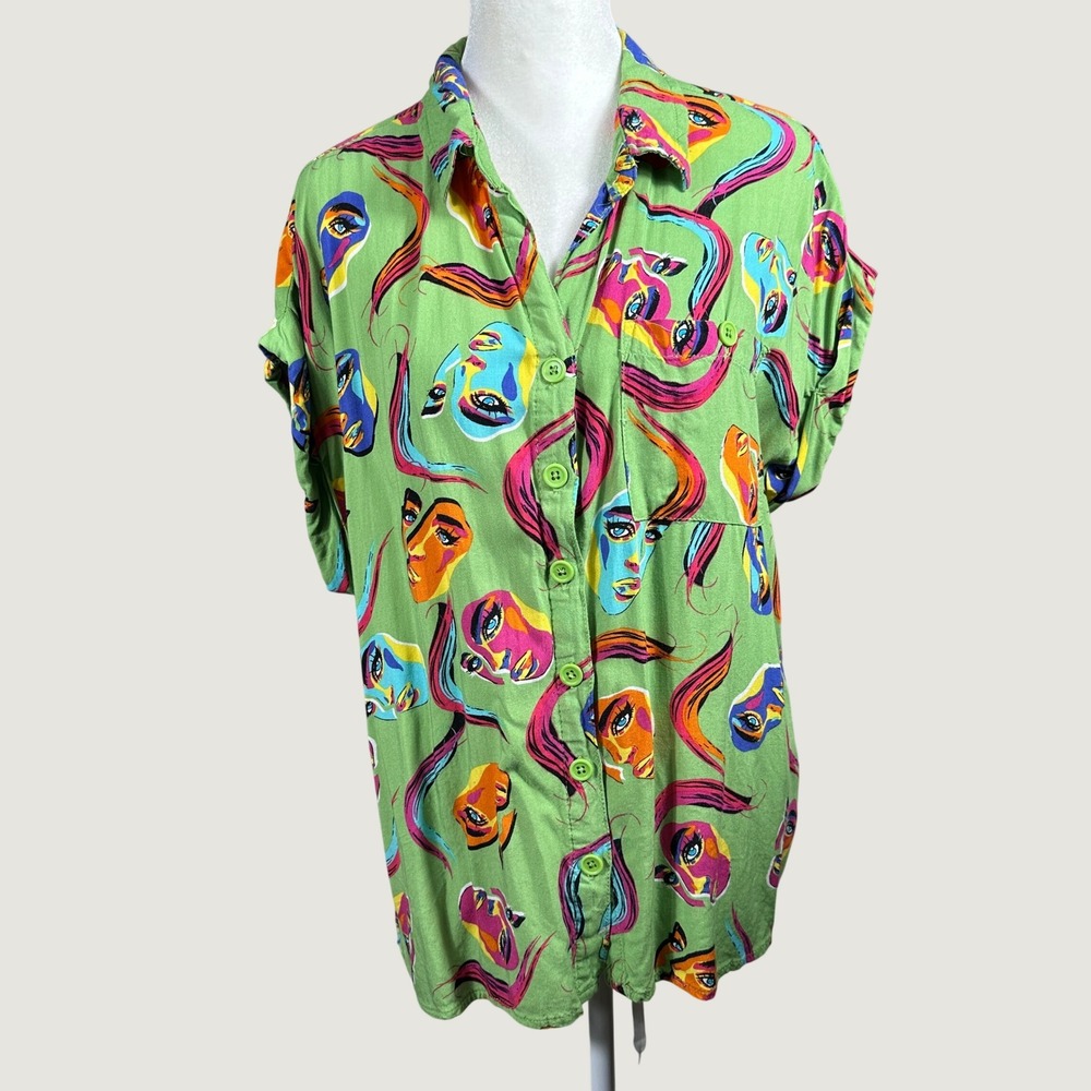 Iky & Me Abstract Face Print Button Shirt Green Art Teacher Blouse Women's XL